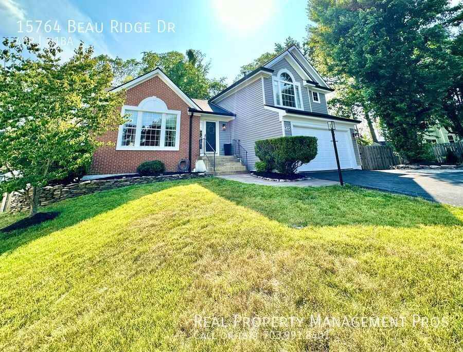 15764 Beau Ridge Dr - Photo 2 of 37