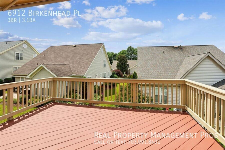 6912 Birkenhead Pl - Photo 5 of 50