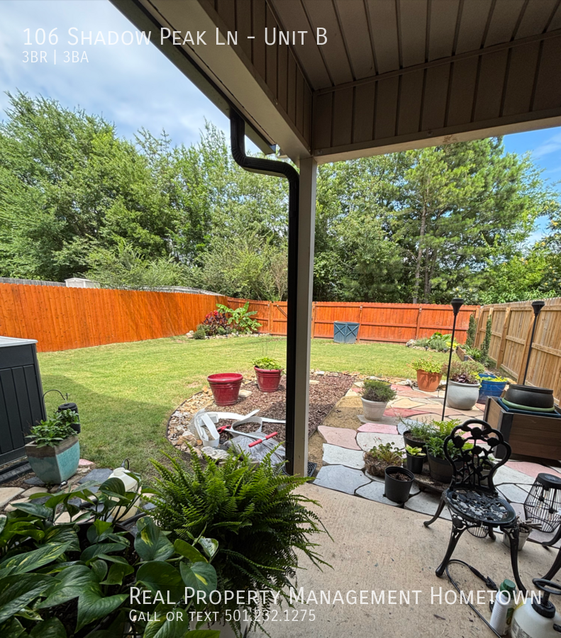 106 Shadow Peak Ln #B - Photo 2 of 16