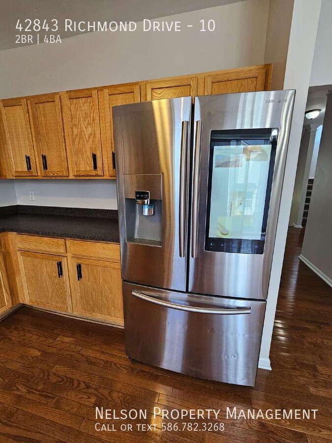 42843 Richmond Dr #10 - Photo 5 of 29