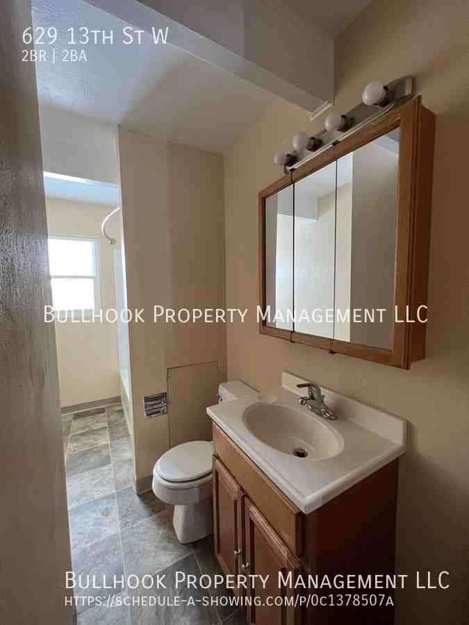 629 13th St W - Photo 2 of 13