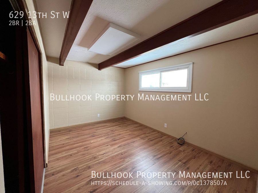 629 13th St W - Photo 6 of 13