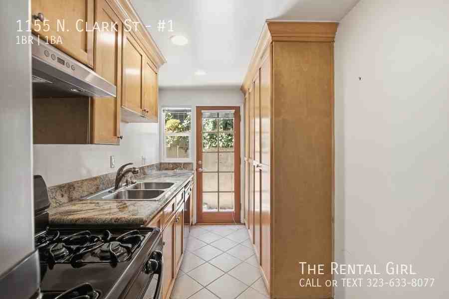 1155 N Clark St #1 - Photo 7 of 13