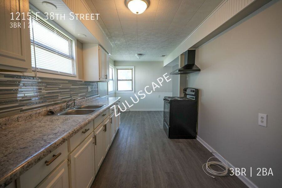 1215 E 38th St - Photo 5 of 25