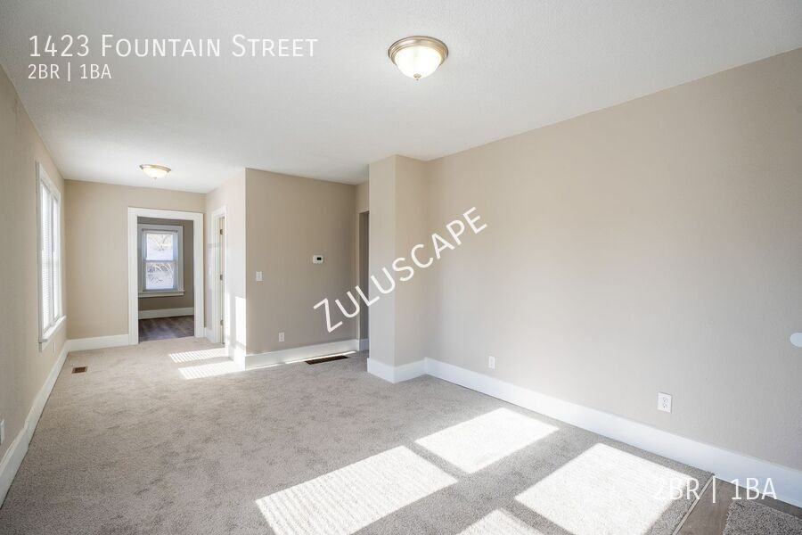 1423 Fountain St - Photo 2 of 15