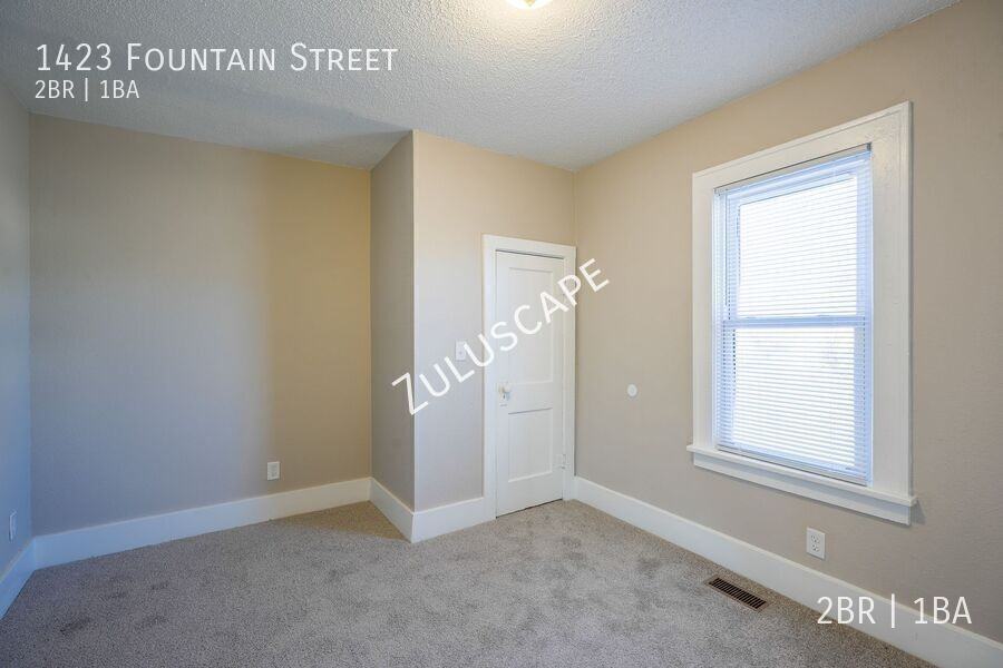 1423 Fountain St - Photo 6 of 15