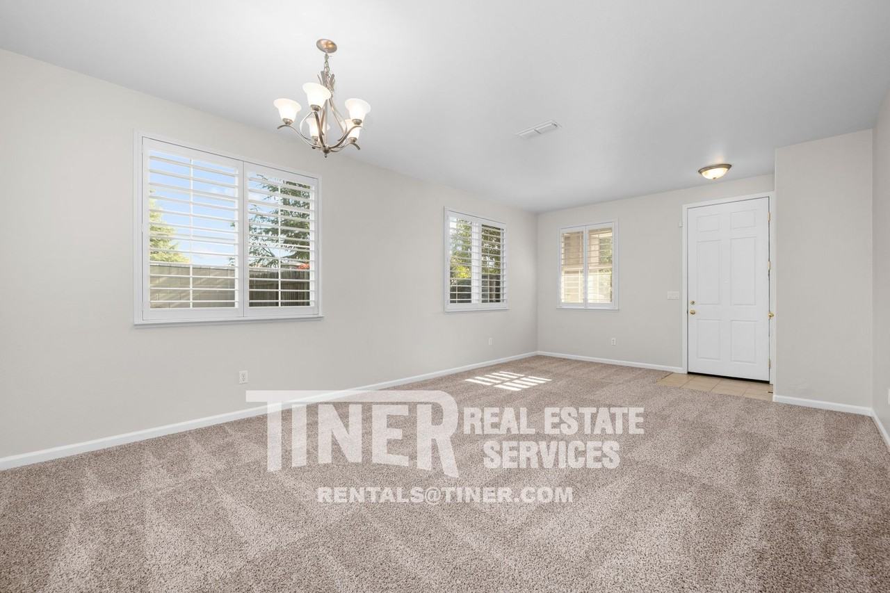 1422 Stoney Cross Ln - Photo 5 of 39