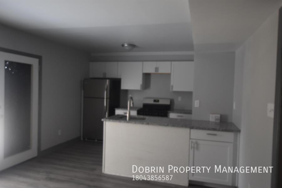 1317 Dance St - Photo 4 of 24