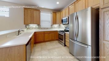 featured image of 916 Essex Rd