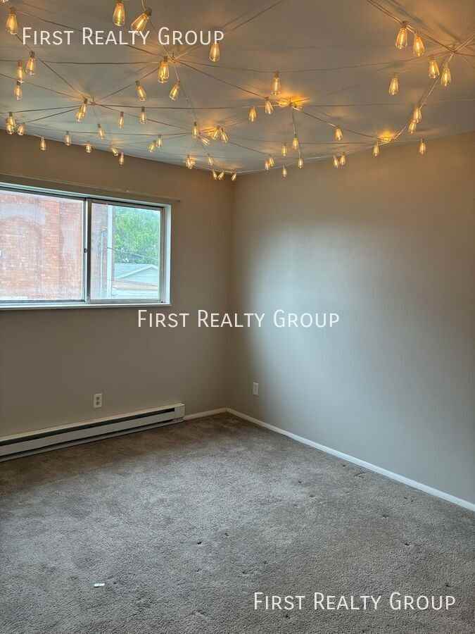 513 S Main St #B - Photo 6 of 7