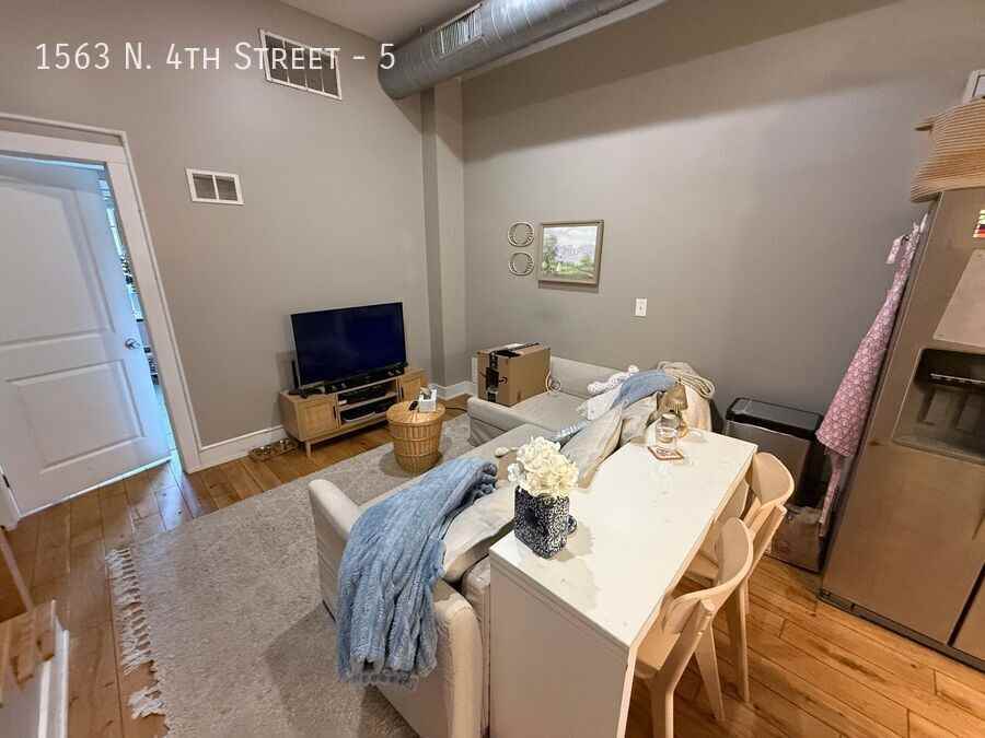 1563 N 4th St #5 - Photo 4 of 12