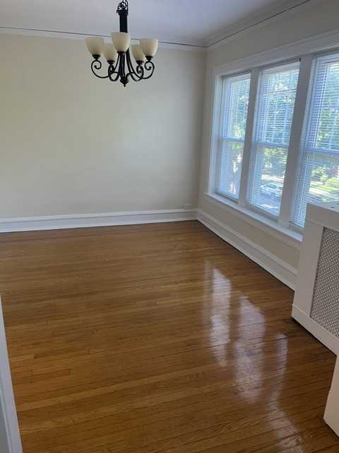 724 Hinman Ave #2E - Photo 2 of 9