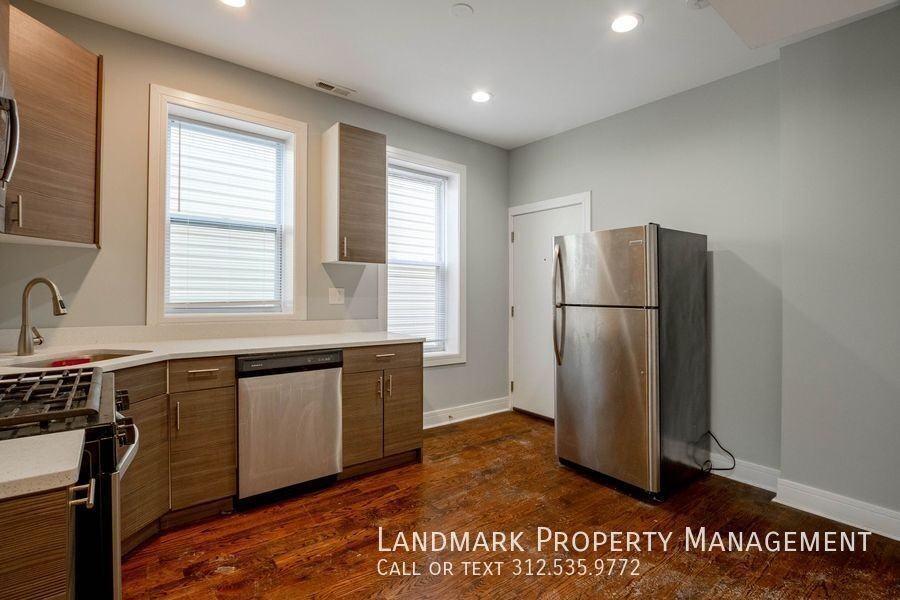 2353 W 18th Pl #2F - Photo 2 of 10