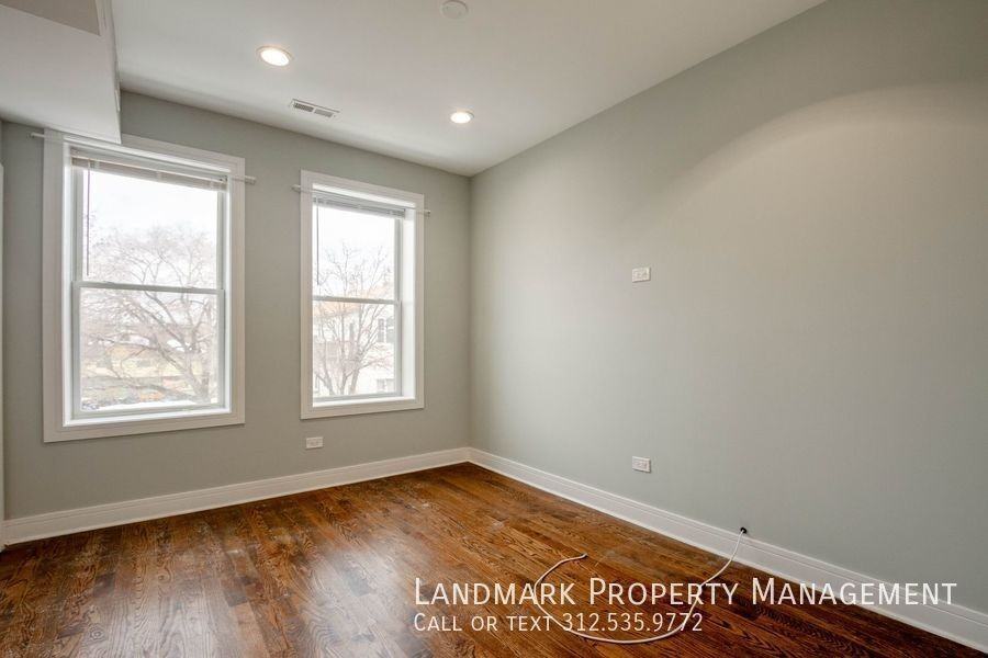 2353 W 18th Pl #2F - Photo 4 of 10