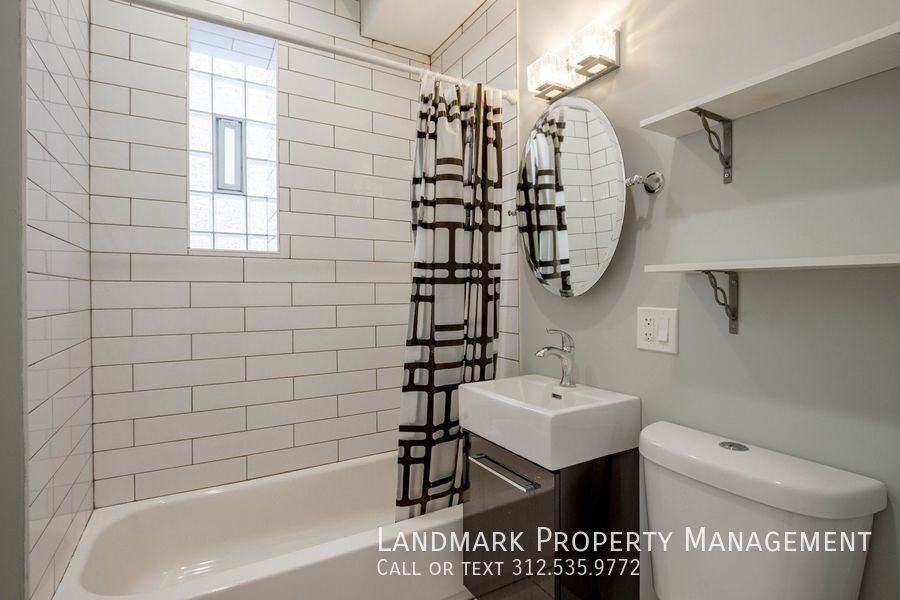 2353 W 18th Pl #2F - Photo 7 of 10