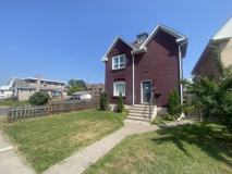 242 Archibald St N - Photo 1 of 1