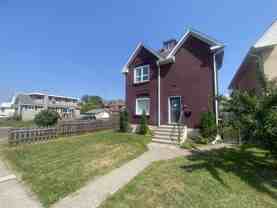 242 Archibald St N - Photo 1 of 1