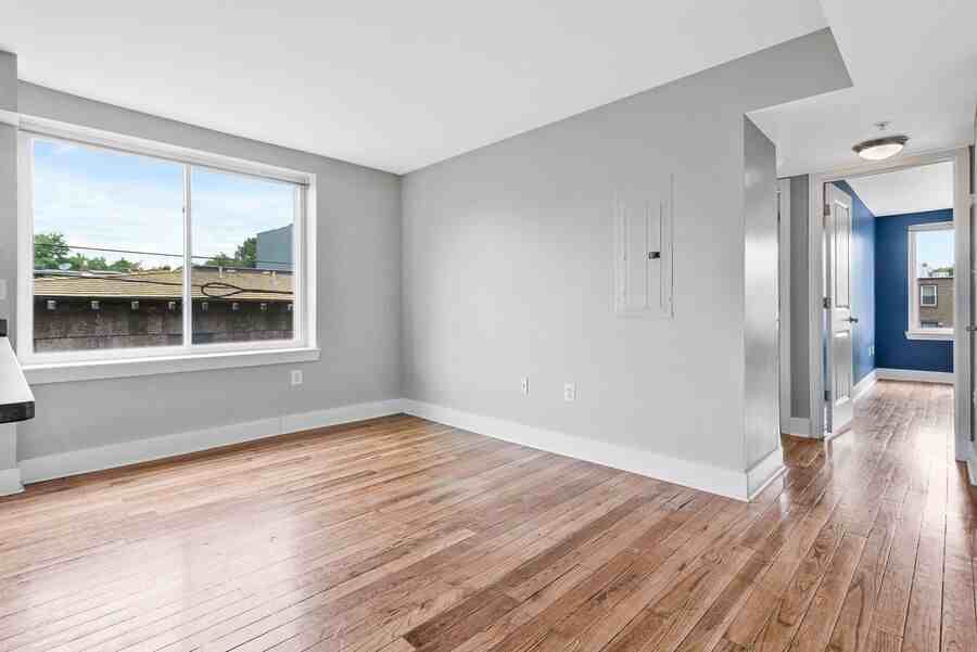 420 16th St Se #207 - Photo 3 of 27