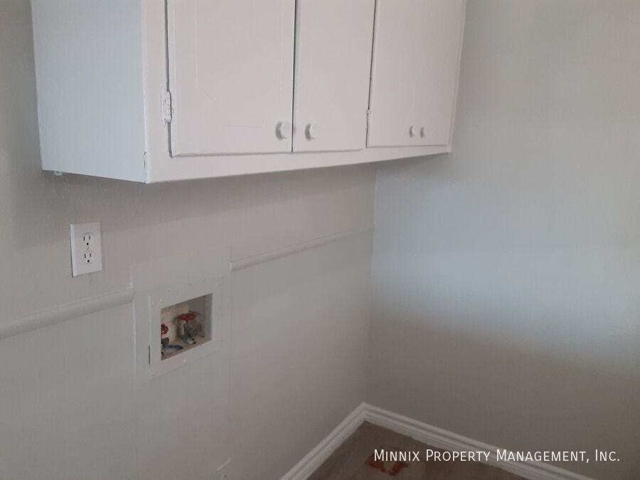 1606 Yonkers St #A - Photo 2 of 12