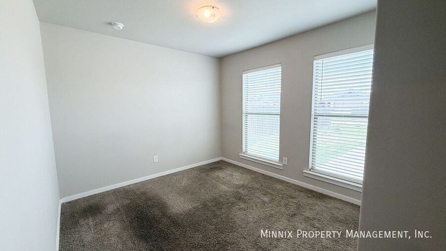 1639 133rd St #B - Photo 7 of 18