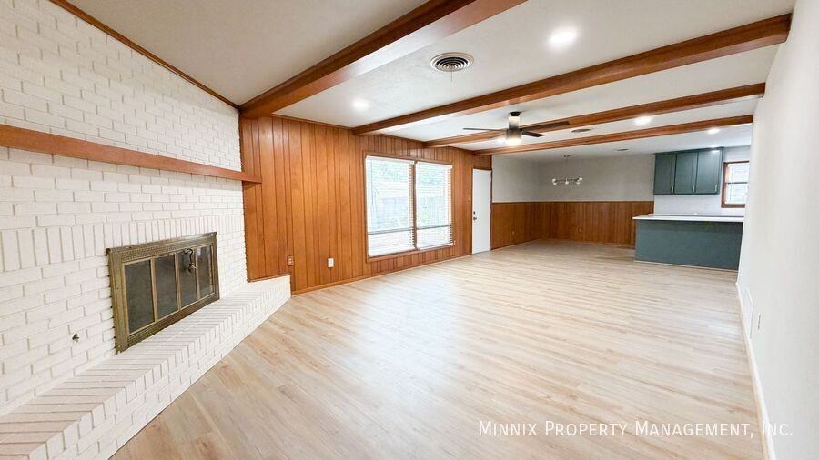 3405 55th St - Photo 7 of 23