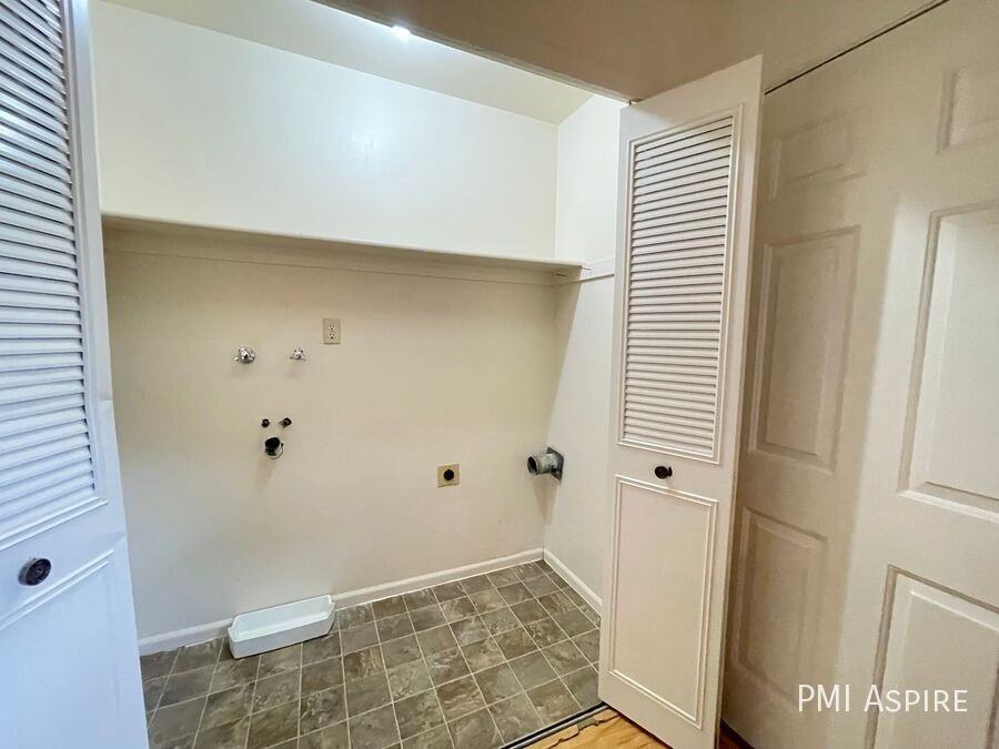 19 Reed Pl - Photo 6 of 16