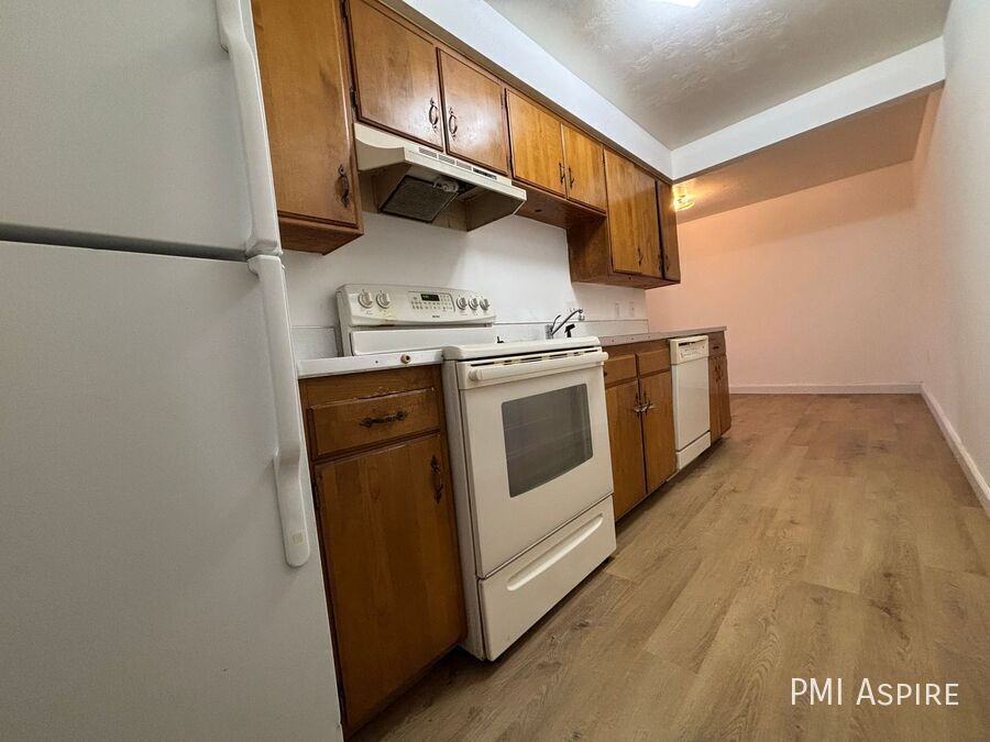 6761 W 37th Pl #7 - Photo 3 of 10