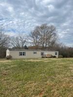 featured image of 1374 Meadowlark Ln