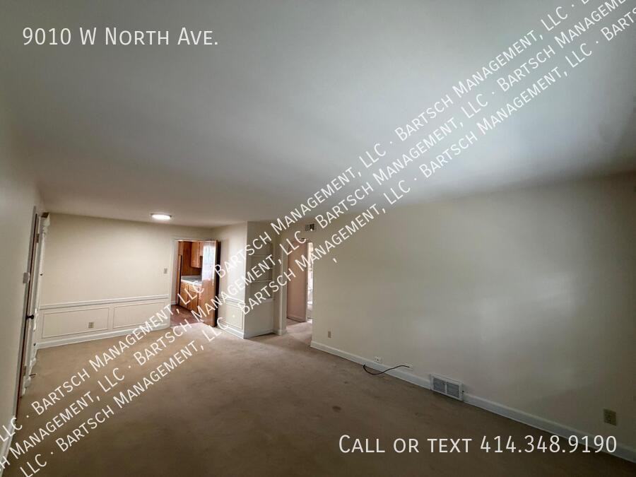 9010 W North Ave - Photo 4 of 12