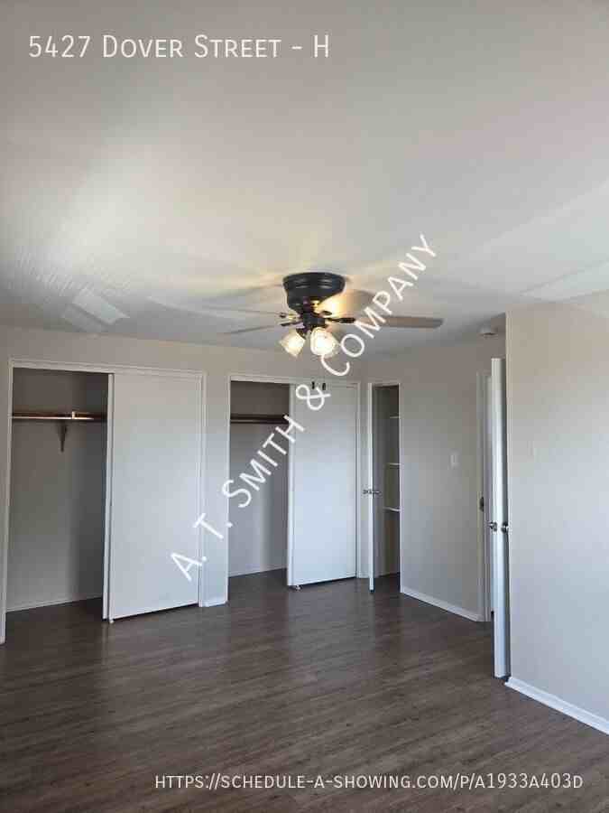 5427 Dover St #H - Photo 6 of 8