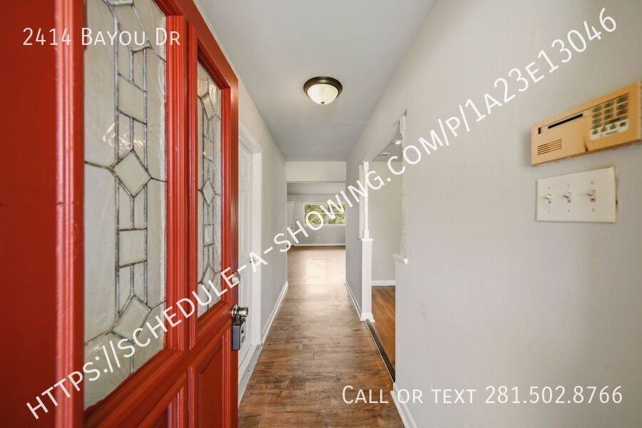 2414 Bayou Dr - Photo 2 of 16