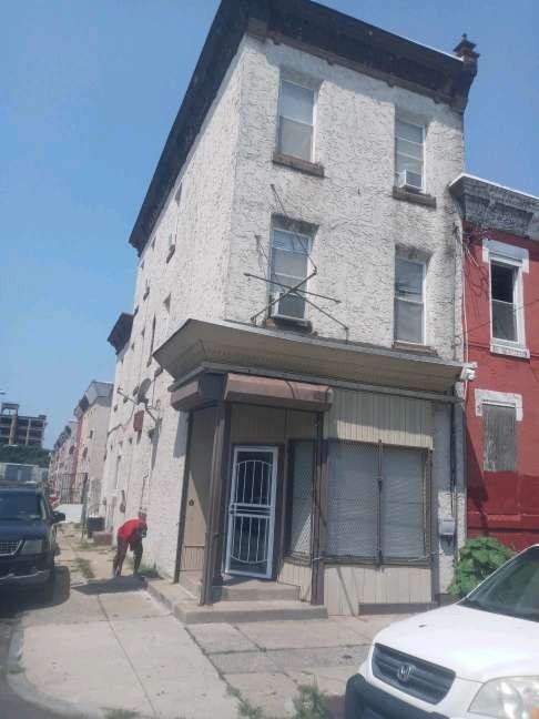 2548 N 12th St - Photo 7 of 10