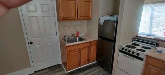 2548 N 12th St - Photo 6 of 10