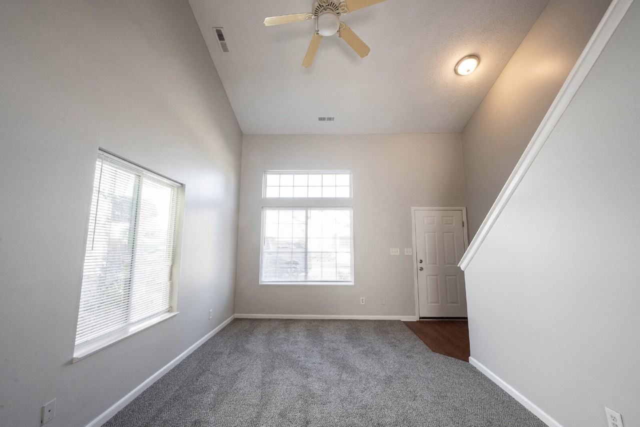 6623 Dunsdin Dr - Photo 2 of 27
