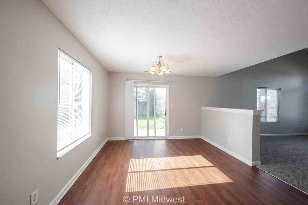 6623 Dunsdin Dr - Photo 5 of 27