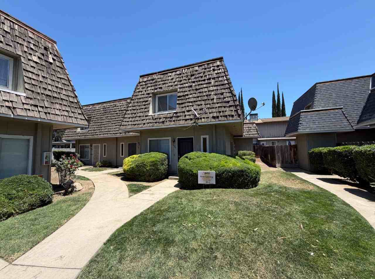 1624 W North Bear Creek Dr - Photo 2 of 12
