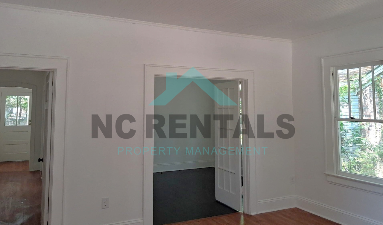 806 Long Ave - Photo 4 of 7