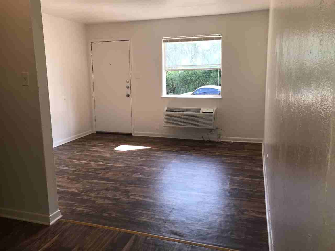 3200 Lake Como Dr #204 - Photo 4 of 8