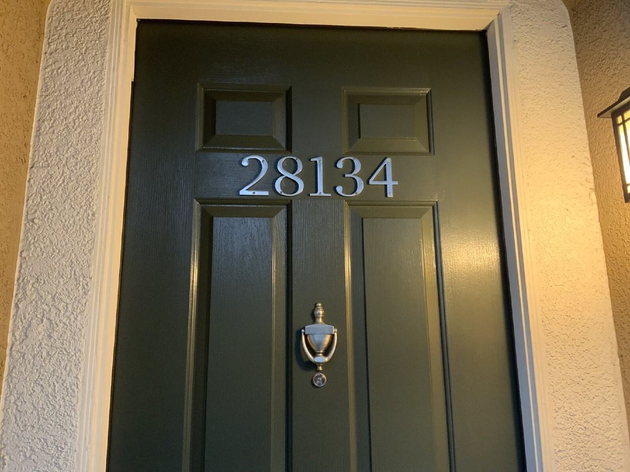 28134 Ashbrook Ln - Photo 2 of 25