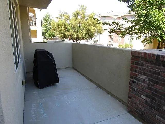 28750 Calle De La Paz Dr - Photo 4 of 16