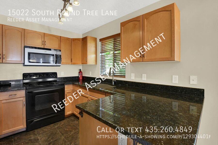 15022 S Round Tree Ln - Photo 7 of 21
