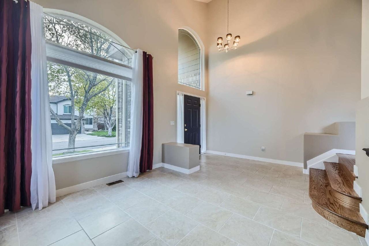 6631 W Alamo Dr - Photo 3 of 45