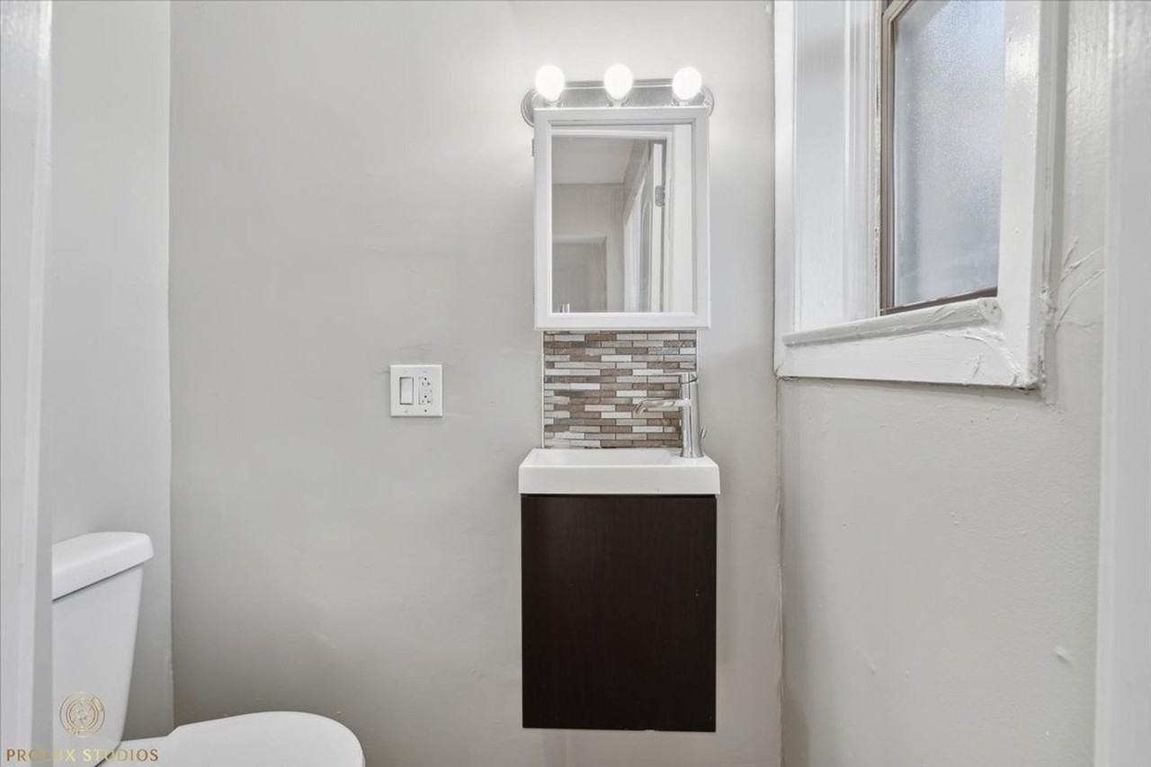 1500 S 48th Ct #2W - Photo 6 of 16