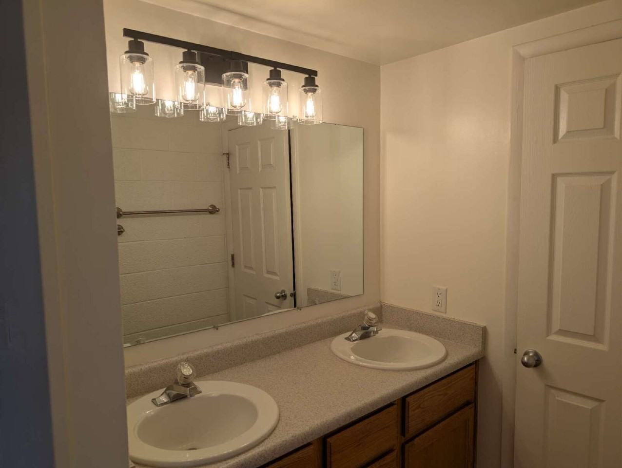 147 N 300 E #6 - Photo 6 of 7