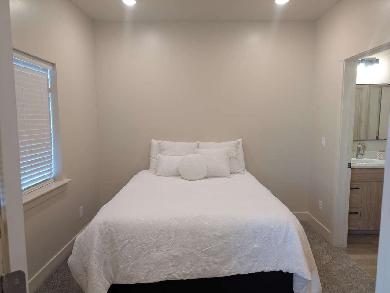 150 E 700 N #7 - Photo 3 of 27