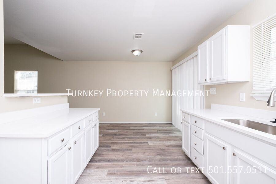 4523 W 21st St - Photo 4 of 13