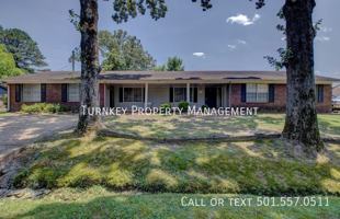 featured image of 2 E Laramie Dr #B