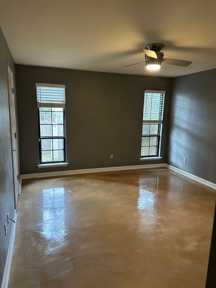 2545 Panther Creek Rd - Photo 5 of 26