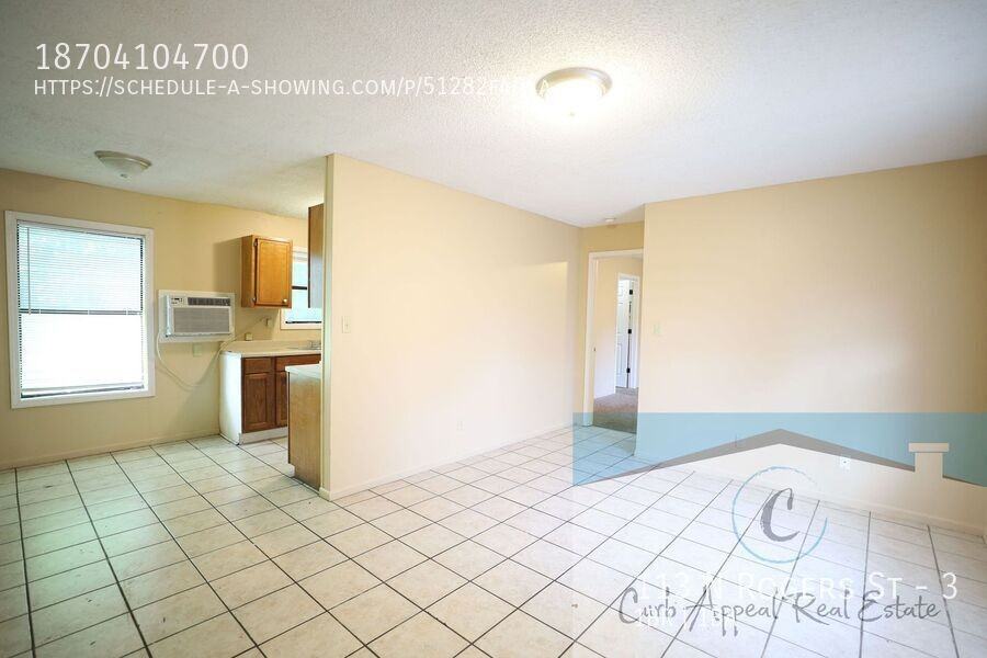 113 N Rogers St #3 - Photo 6 of 9