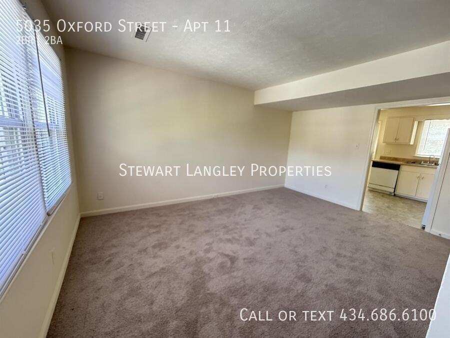 5035 Oxford St #11 - Photo 2 of 24